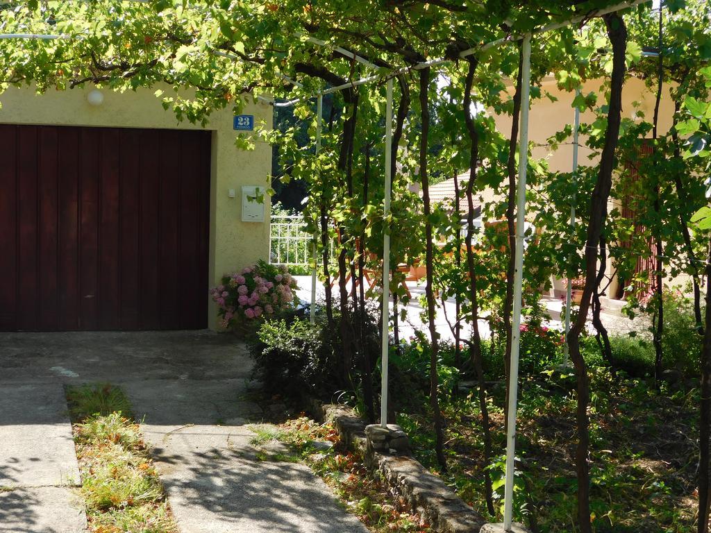 Apartment Varelija Bribir  Kültér fotó
