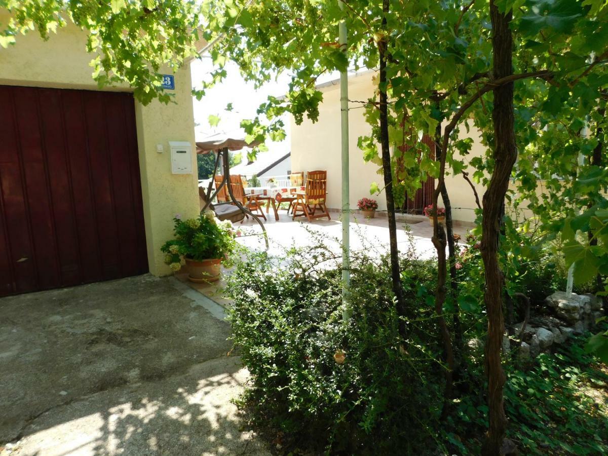 Apartment Varelija Bribir  Kültér fotó